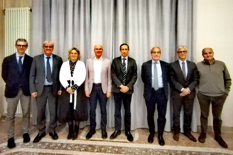 Nella foto, da sinistra, Castellano, Guerrieri, Bonciani, Salvetti, Zucchi, Barsotti, Dini, Capuano.